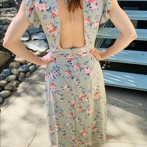 Prefect Spring/Summer Wedding Guest Dress!
